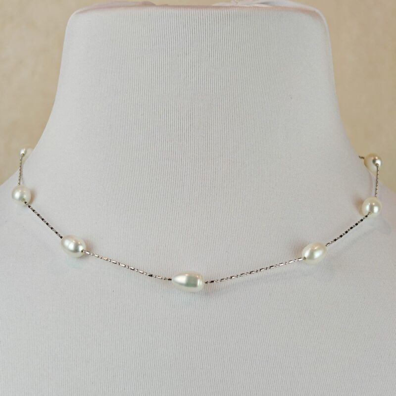 Pearls on Chain Necklace